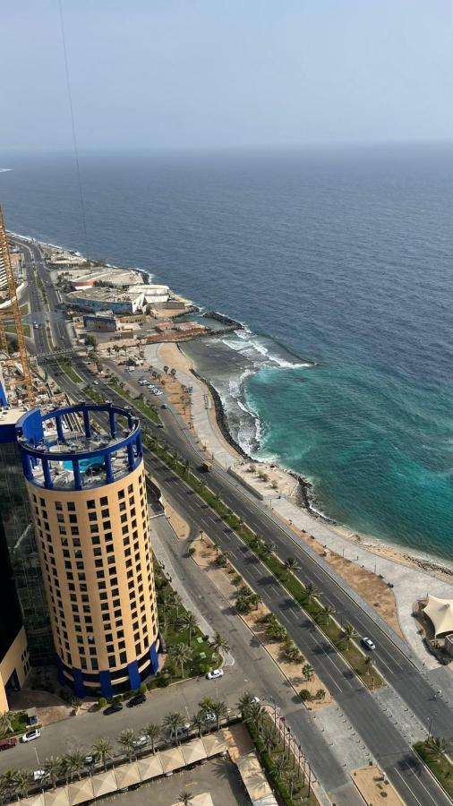 Damac Al Jawharah Tower Apartments Джеда Екстериор снимка
