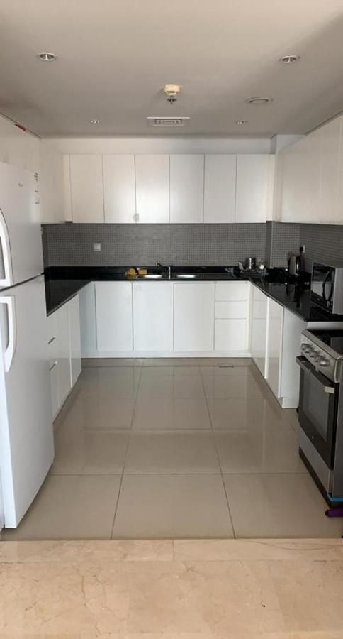 Damac Al Jawharah Tower Apartments Джеда Екстериор снимка